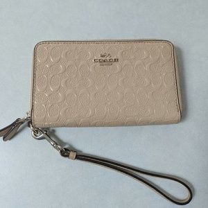 Coach wallet
